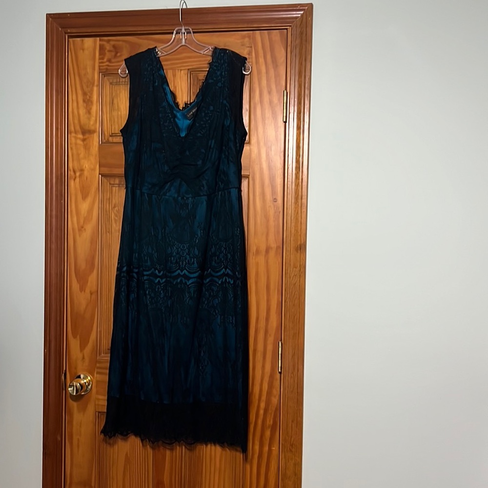 EUC Lane Bryant Teal and Black Lace Midi Dress Size 18